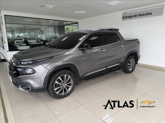 FIAT TORO 2.0 16V TURBO DIESEL VOLCANO 4WD AT9 FIAT TORO 2.0 16V TURBO DIESEL VOLCANO 4WD AT9